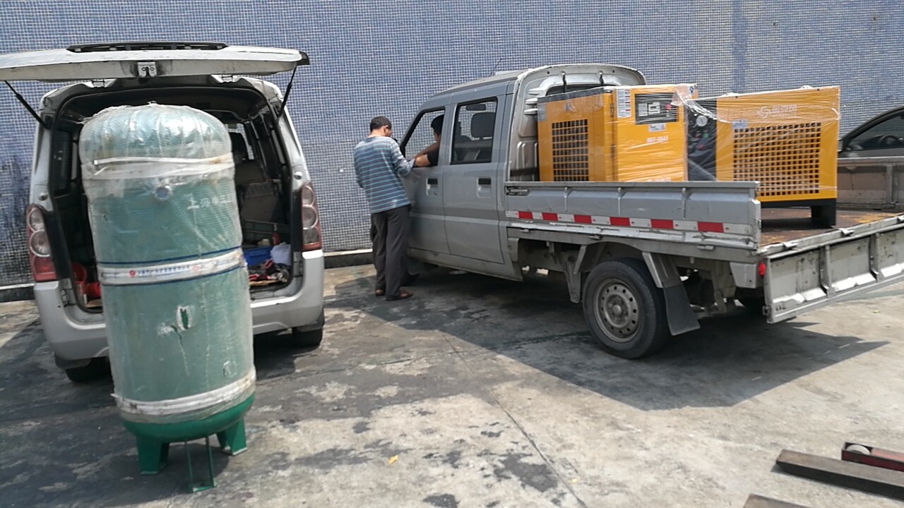 為什么螺桿式空壓機(jī)需要定期切換運(yùn)行