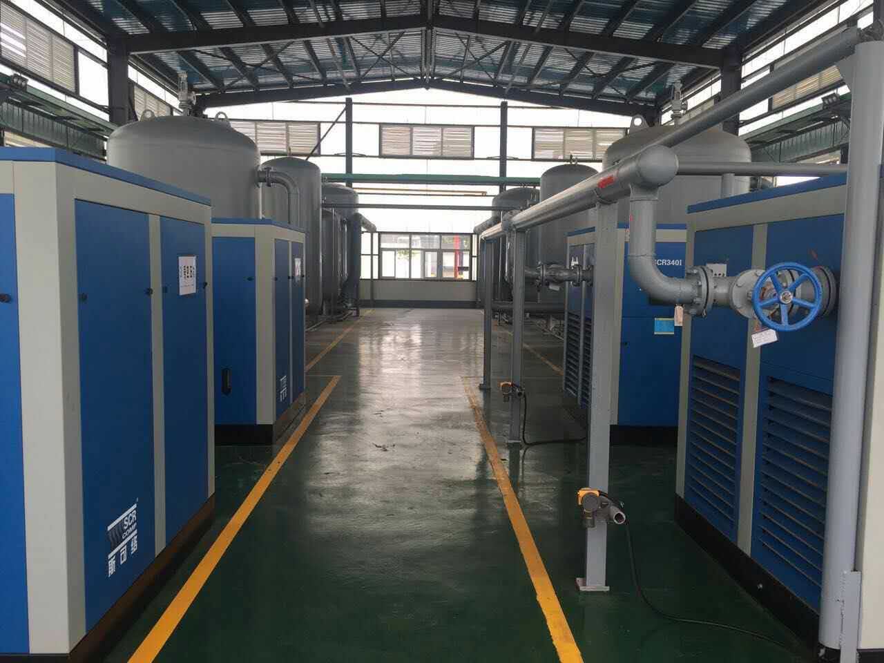 使用永磁變頻空壓機時要注意什么呢?